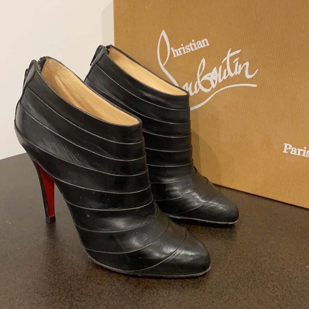 Christian Louboutin Orniron 100 Seta Calf Leather Bootie in size 36